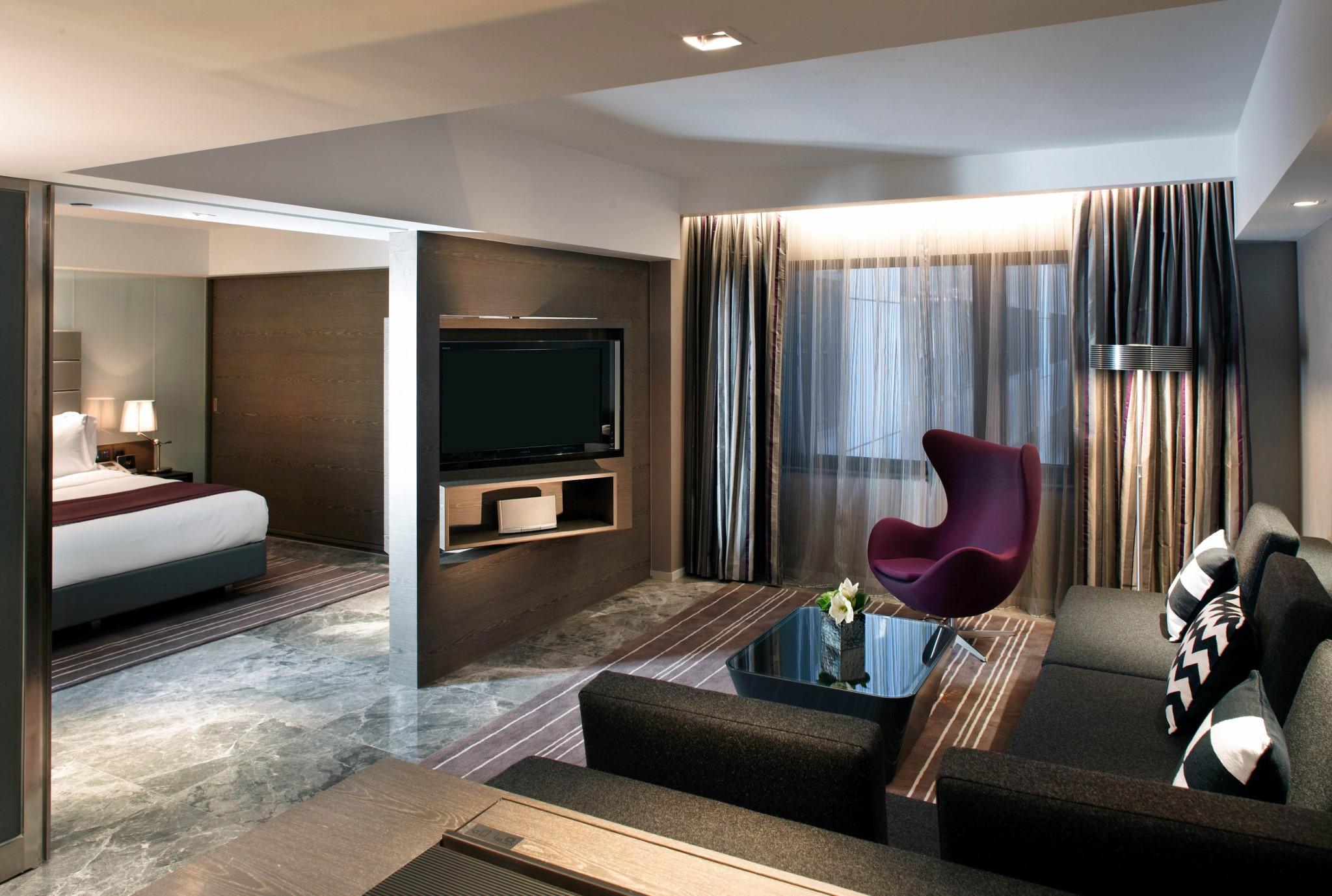 Отель The Mira Гонконг Номер фото Suite at the Mandarin Oriental, London